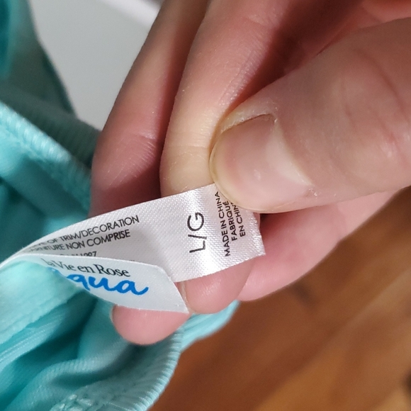 la Vie en Rose swimsuit size L - Picture 6 of 8